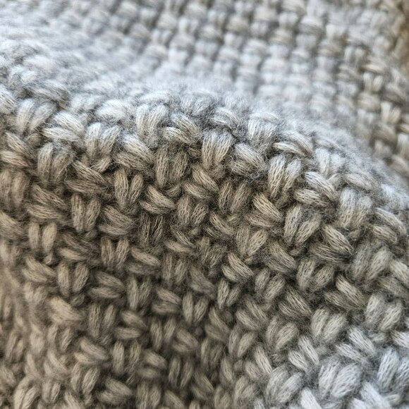 Theory Gray Slouchy V Neck Textured Sweater, Size S - Picture 11 of 12